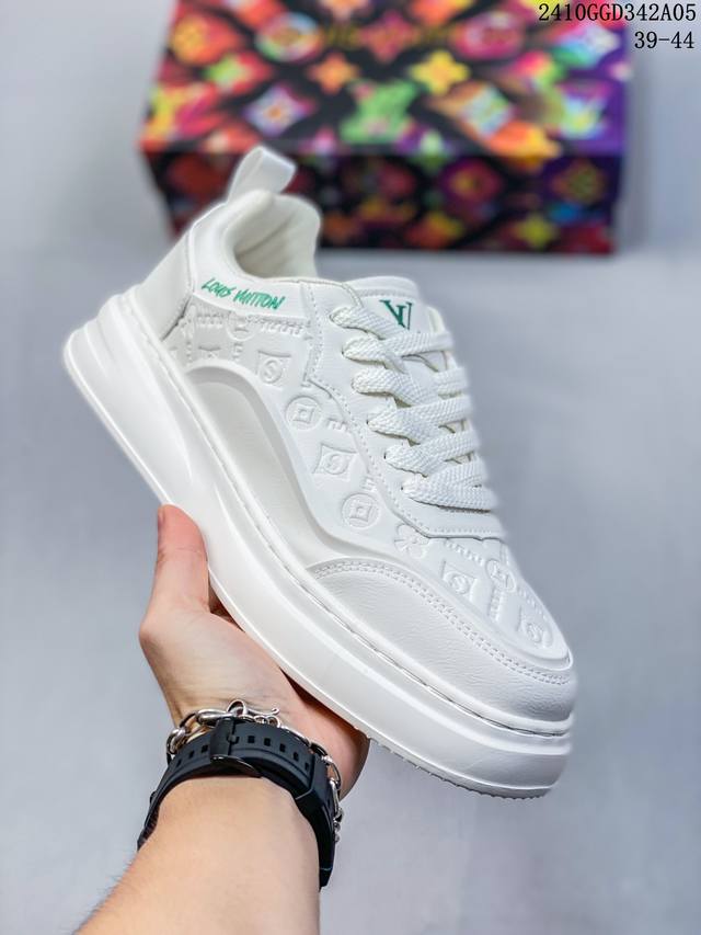 Louis Vuitton Lv Trainer Maxi 路易威登胖丁 低帮面包鞋 原版购入开发历时半年开发打造 正式开始出货！鞋面独家订制细柔小牛皮 厚实织