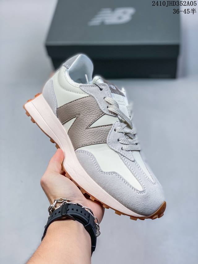 Nb新百伦new Balance Ms327系列复古休闲运动慢跑鞋。 货号ws327Kg 全新 New Balance 327 系列，以更纯粹的复古风格设计打造