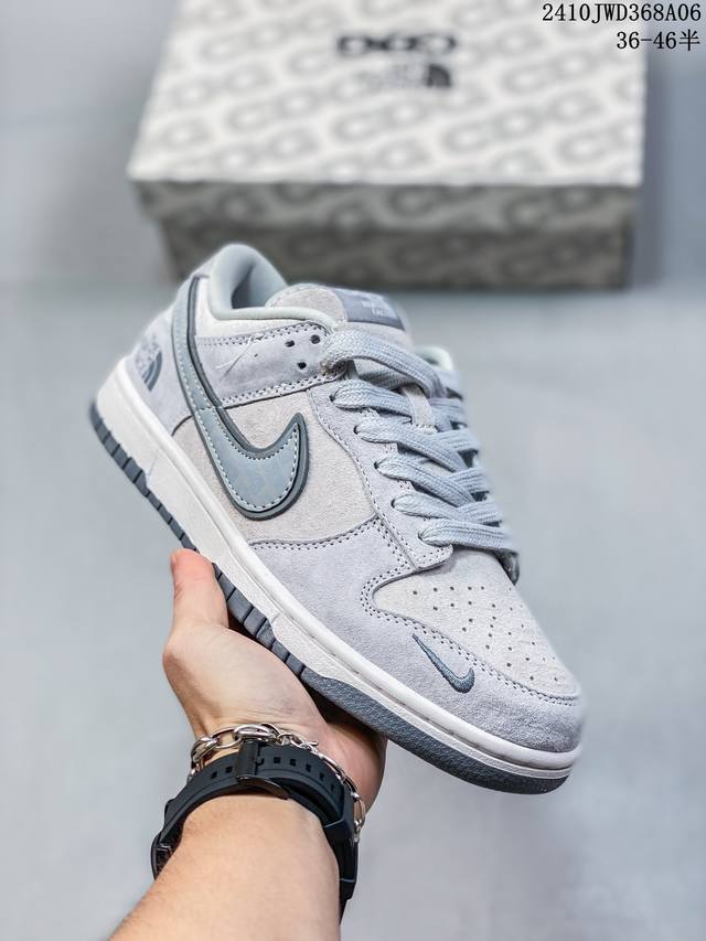 Nike Dunk Sb Low 定制配色 Dunk Sb顾名思义，具有经典的dunk血缘，又注入了更多的时尚元素。相较于普通的dunk滑板鞋，改良版的dunk