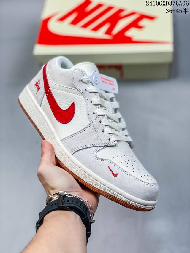 海外爆款限量发售！公司级 Nike Sb Dunk Low“圣罗兰系列 白绿棕勾” 周年高端定制 低帮休闲板鞋 定制鞋盒 大厂纯原品质出货 超高清洁度 皮料切割