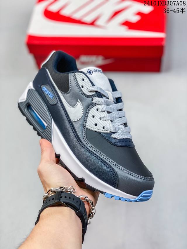 耐克 Nike Air Max 90 Essential 运动鞋气垫缓震跑步鞋 秉承该系列非凡缓震性能，缔造出众舒适穿着感与高级牛剖层革、人造革与织物组合鞋面，