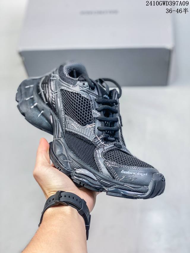 简介：巴黎世家 Balenciaga Stapler Low Sneakers 订书机系列14代低帮复古阔型底姥爹风增高潮流百搭休闲慢跑鞋 这双真的很绝啊,帅爆