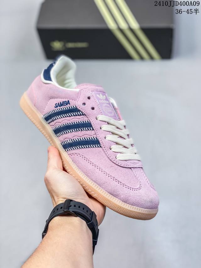 公司级！阿迪达斯 Adidas Wb Pony Tonal Samba 运动板鞋 经典三叶草与德训鞋结合 复古种草。年，是阿迪达斯samba之年。Samba系列