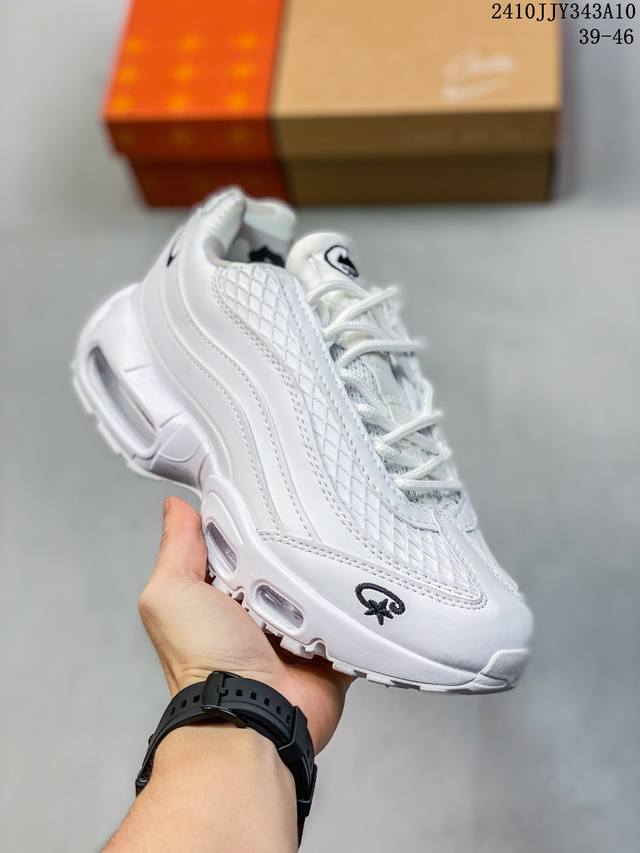 Nike 耐克 Air Max 95 潮流百搭 气垫缓震慢跑鞋 休闲防滑运动鞋！Nike耐克跑步鞋经典透气舒适运动鞋休闲鞋。为了迎接今年的世界地球日，Nike