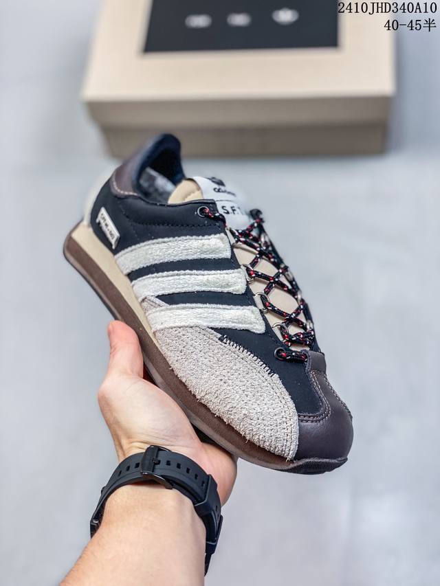 阿迪达斯 Adidas Country Og Shoes经典复古运动板鞋 T头鞋 久负盛名的复古风皮革经典运动鞋 Country Og系列鞋款于1970年问世，