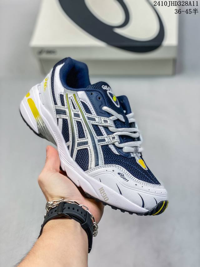 公司级asics Tiger Gel-1090 复古单品 亚瑟士户外风低帮休闲运动跑步鞋 Gel-1090跑鞋经过重新设计，采用了现代镜片，同时保留了其标志性的