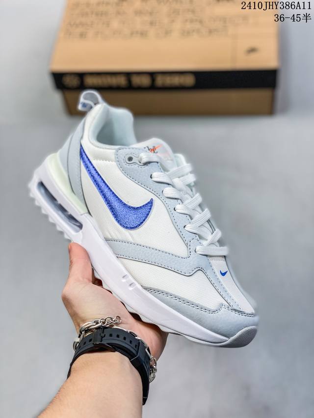 耐克 Nk Air Max Dawn 黎明系列低帮气垫百搭休闲运动慢跑鞋 采用柔软翻毛皮和透气梭织材料打造利落鞋面，中底和鞋跟融入现代感线条设计，兼具复古风格与