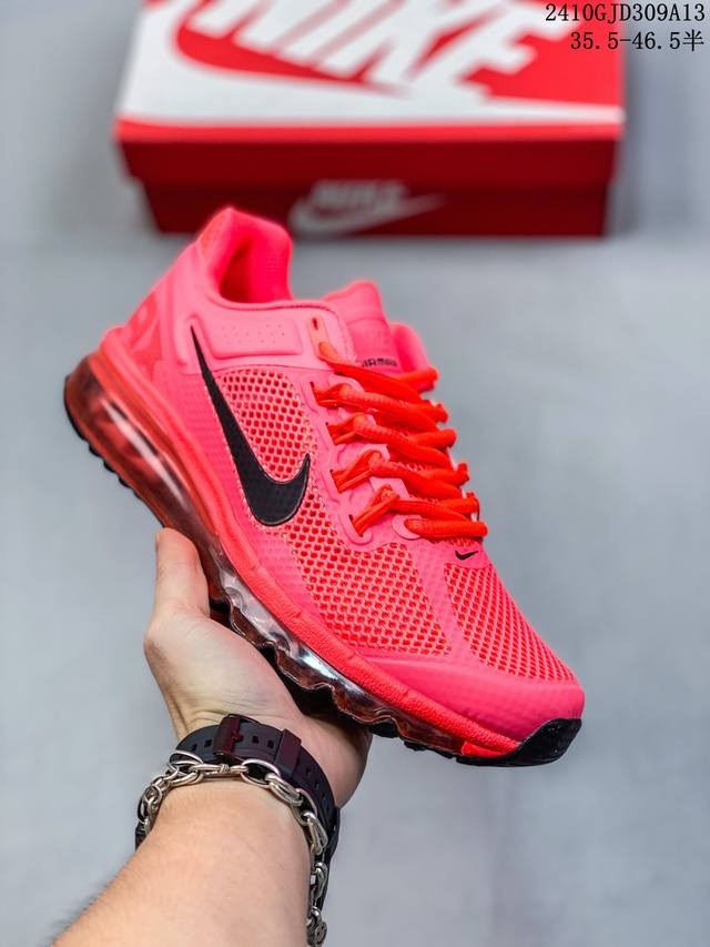 公司级 耐克 Nike Air Max 系列经典人气单品强势回归。Nike Air Max 2013 男女子气垫运动鞋 厚底增高跑步鞋，延续以往的时尚格调和运动