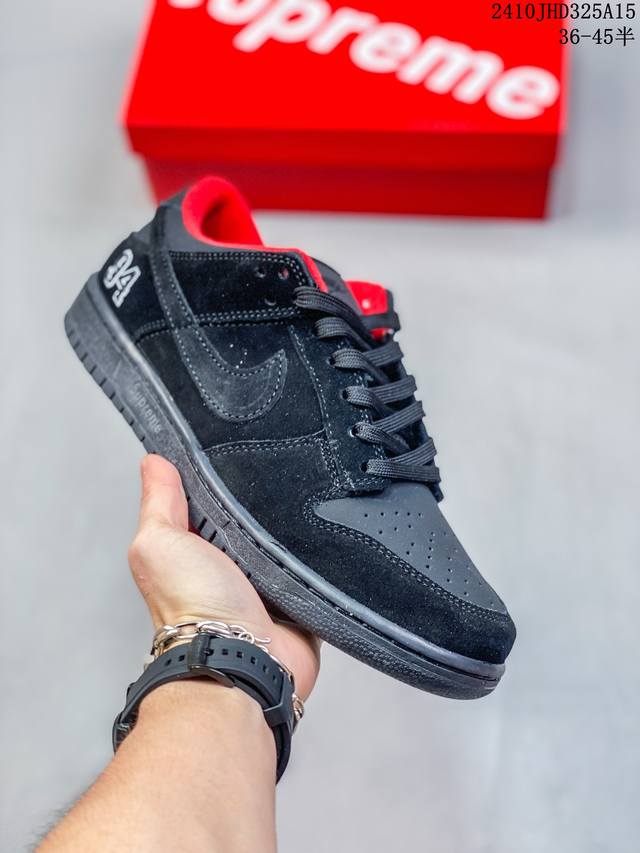 公司级带半码 耐克nike Sb Dunk Low 扣篮系列复古低帮休闲运动滑板板鞋。采用脚感柔软舒适zoomair气垫，有效吸收滑板等极限运动在落地时带来的冲