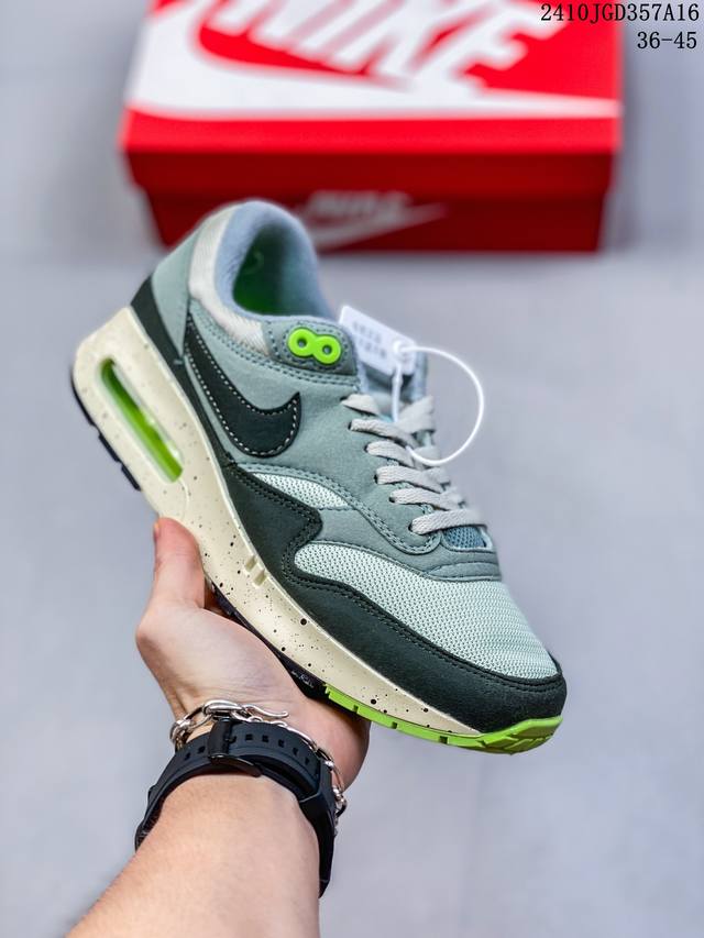 Nike耐克官方air Max 1男运动鞋低帮轻便缓震时尚跑步抓地 缓震跑步鞋 能让您的双脚保持凉爽 舒适和缓震 这款越野跑鞋采用合成纤维 网眼结构以提高透气性