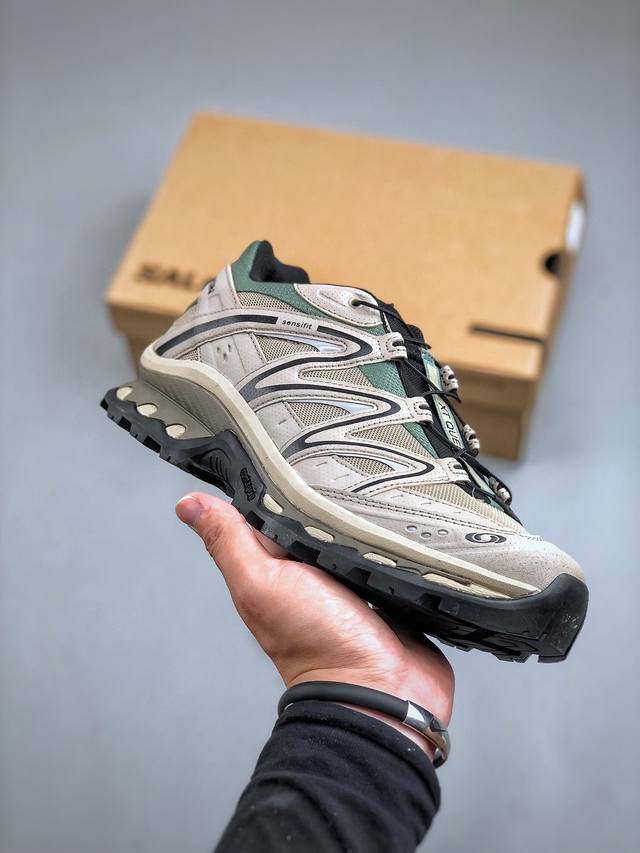 萨洛蒙 Salomon Xt-Quest Adv Milky White Xt 探索者 潮流越野机能户外休闲运动跑步鞋采用透气网布与防护皮革组合鞋面材质 牛角扣