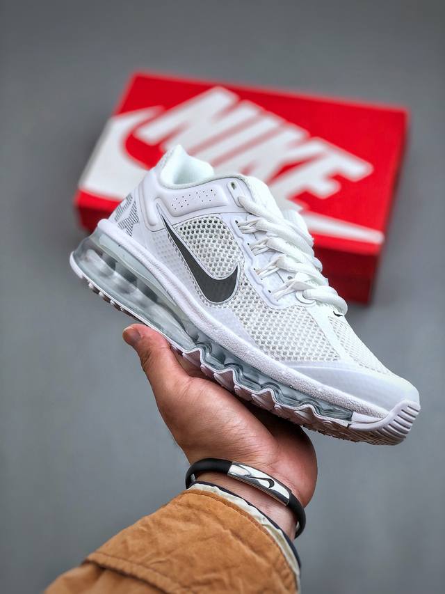 Nike Air Max 2013 耐克复古透气网布气垫跑鞋 搭配全掌式 Max Air 气垫，为步伐注入充沛活力。半透明中底和外底，为整体造型画龙点睛，打造舒