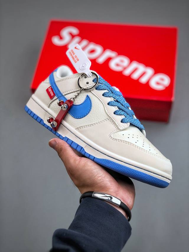 Nike Sb Dunk Low X Supreme 白蓝满天星纯原大厂出品 极力推荐原装头层材料 独家版型蒸餾加工帶來的是更好的视觉和脚感体验大厂纯原品质出货