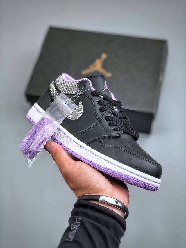 Air Jordan 1 Low 黑紫 Aj1乔1低帮休闲板鞋 同步官方配色 市场唯一独家头层皮打造 原鞋原档案开发 原厂皮料 原档冲孔鞋头 正确满胶鞋垫 四线