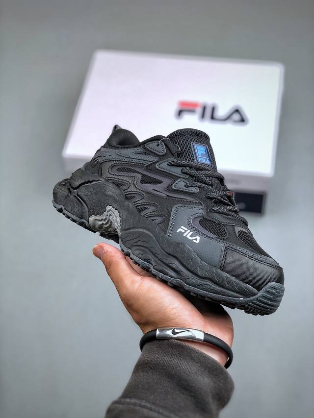 Fila Fusion 斐乐潮牌 厚底休闲跑鞋 F12W431110Fbk尺码：35.5 -45 半