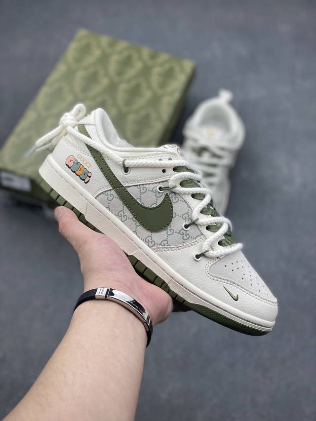 海外爆款限量发售！公司级 Nike Sb Dunk Low“ 古驰联名 米绿插花” 周年高端定制 低帮休闲板鞋 定制鞋盒 大厂纯原品质出货 超高清洁度 皮料切割