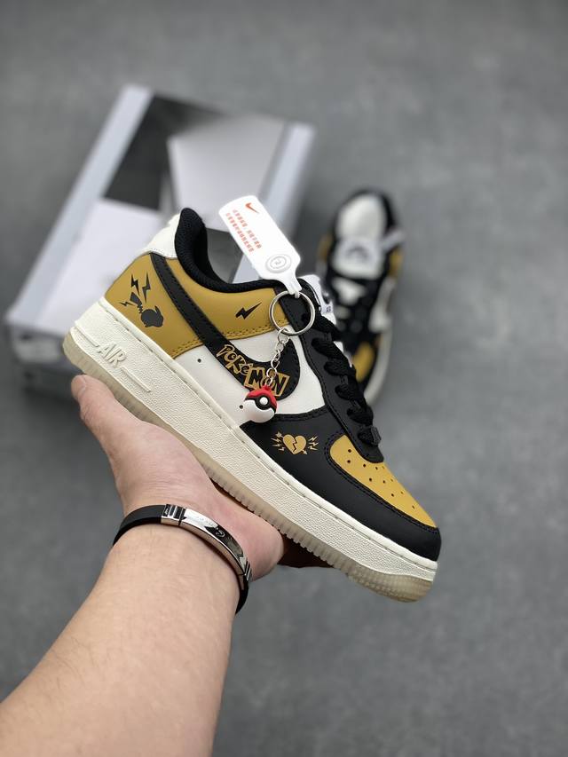 Nike Air Force 1 Low 07 X Pokémon 白黑黄 原楦头原纸板 打造纯正低帮空军版型 专注外贸渠道 全掌内置蜂窝气垫 原盒配件 原厂中