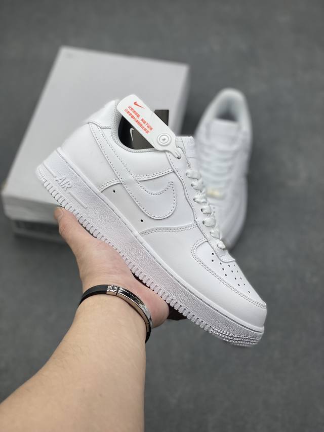 超级福利全新35.5-46 无敌特价 最强销量版本 Nk Air Force 1 Mid 空军全白 纯白色 客供模具、原材料，内置solo气垫 原楦头纸板 市面