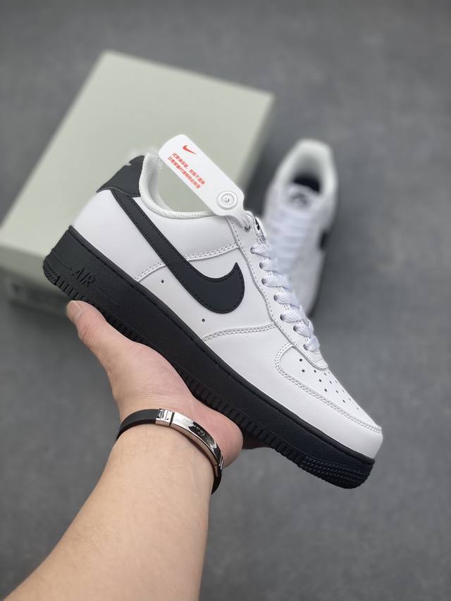 公司级nike Air Force 1 Low University Black “大学黑白” 潮流百搭休闲运动板鞋 柔软 弹性十足的缓震性能和出色的中底设计