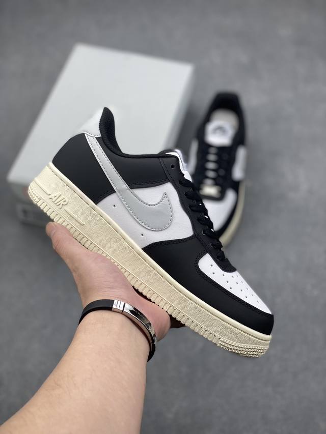 Nike Air Force 1 Low 白黑灰 空军一号低帮休闲板鞋 原楦头原纸板 打造纯正空军版型 专注外贸渠道 全掌内置蜂窝气垫 原盒配件 原厂中底钢印、