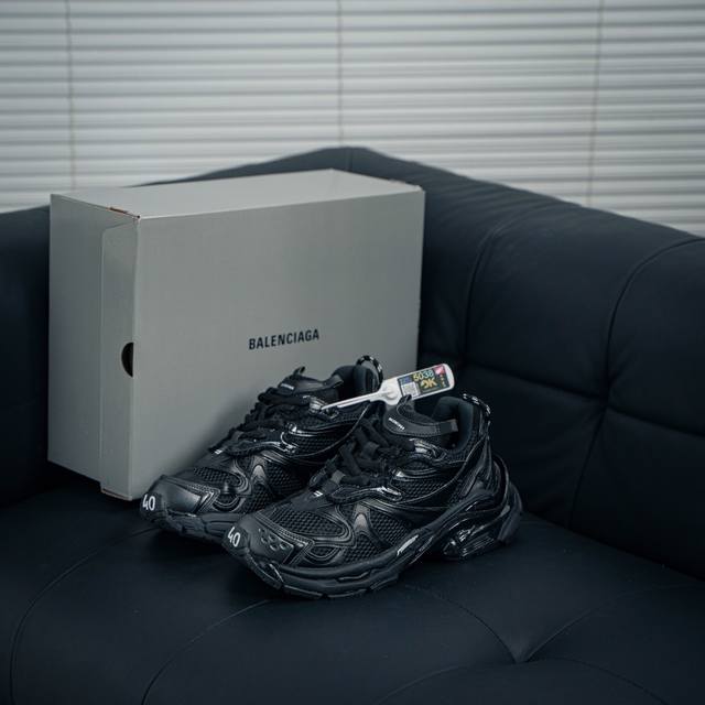 巴黎世家balenciaga Runner Sneaker”Black Grey Orange“慢跑系列低帮复古野跑潮流姥爹风百搭休闲运动慢跑鞋 货号：7790