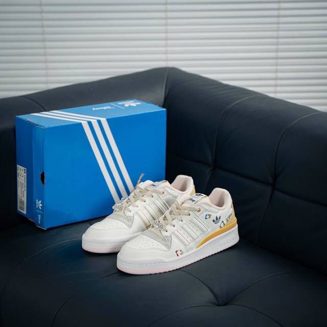 Adidas 阿迪达斯 Samba Og 低帮休闲运动板鞋 货号；Jr5457 尺码：35.5 36 36.5 37 38 38.5 39 40 40.5 41