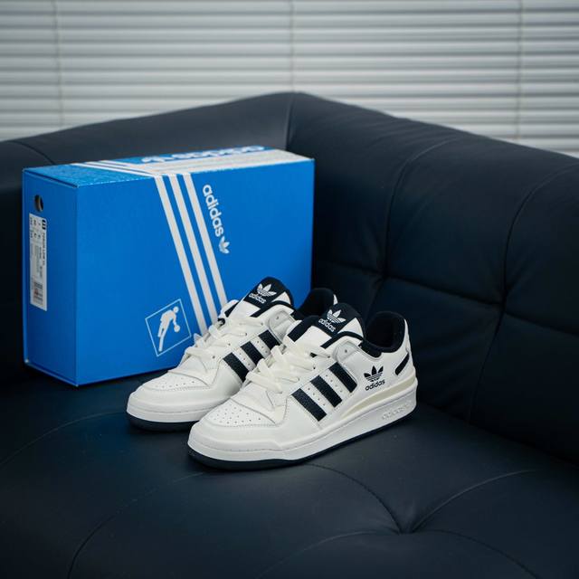 Adidas Forum Low Cl 三叶草低邦经典魔术贴复古板鞋 货号：Ih7830 尺码：36 36.5 37 38 38.5 39 40 40.5 41