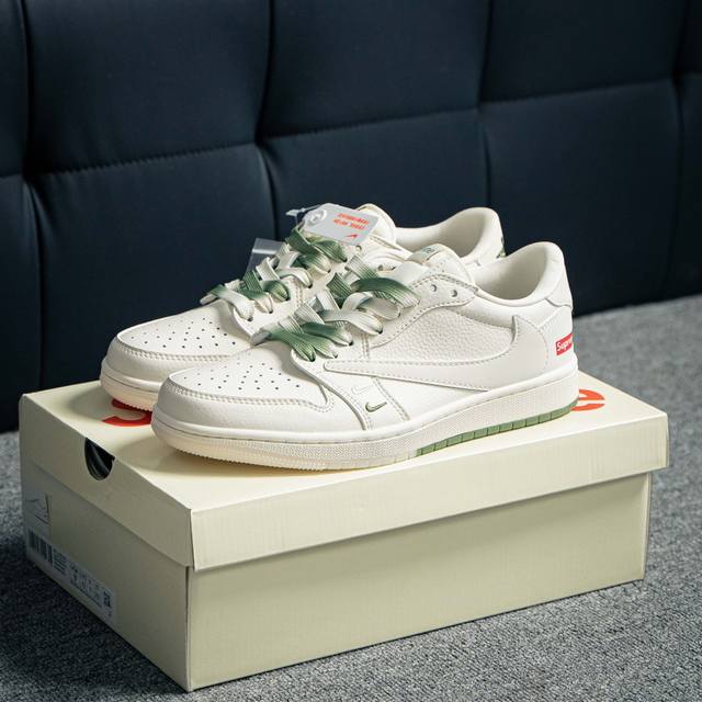 Air Jordan 1 Low 乔丹篮球鞋男女潮流板鞋 货号：Bb2299 810 尺码：36 36.5 37.5 38 38.5 39 40 40.5 41