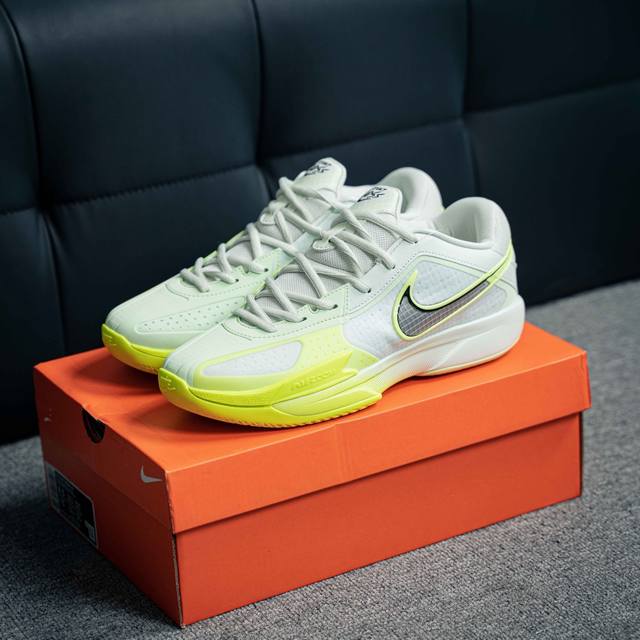 耐克nike Air Zoom G.T. Cut Cross Ep 全新gt混合新支线系列低帮轻量休闲运动篮球鞋 Gt系列再添新丁！ 采用工程网布组合tpu覆面