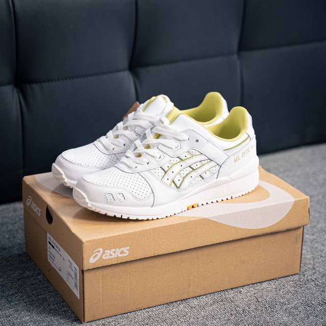 Costs X Asics 亚瑟士 Gel-Lyte Iii Og 联名款复古低帮运动休闲跑步鞋 货号：H7L3L-0100 尺码：36 37 37.5 38