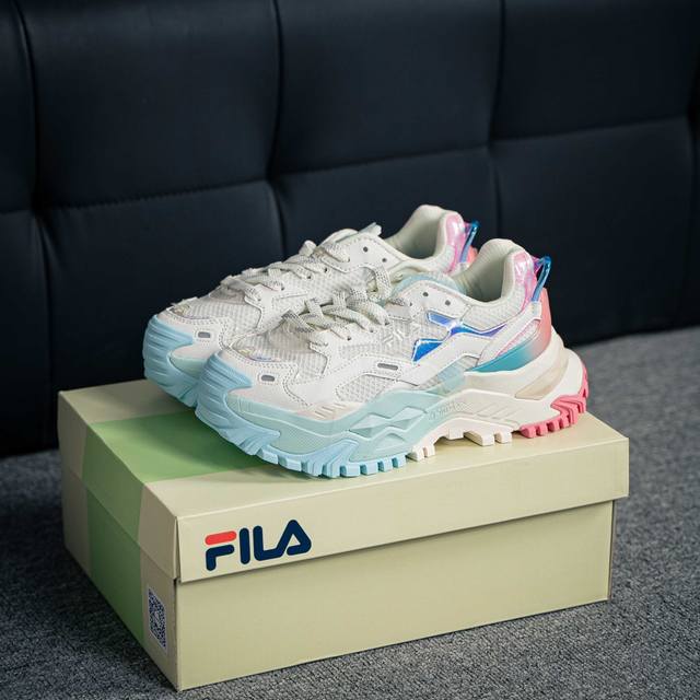 Fila Fusion斐乐潮牌 Bianco 织物合成革 硬糖 拼接减震防滑耐磨透气 低帮 老爹鞋 货号：T12W32 Afgg 尺码：35.5 36 36.5