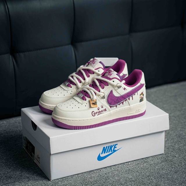 Air Force 1 Low 原装级别 原楦头原纸板 打造纯正空军版型专注外贸渠道 全掌内置蜂窝气垫 原盒配件 原厂中底钢印、拉帮完美 货号：Lv0506 6