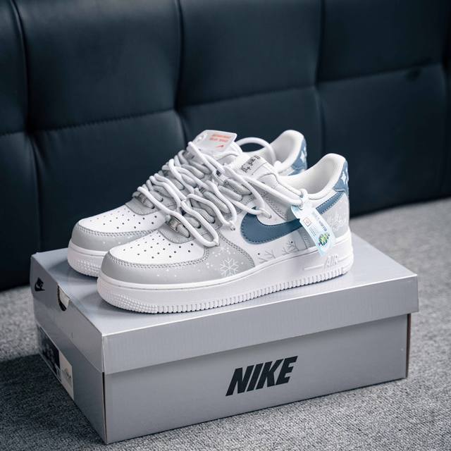 Air Force 1 Low 原装级别 原楦头原纸板 打造纯正空军版型专注外贸渠道 全掌内置蜂窝气垫 原盒配件 原厂中底钢印、拉帮完美 货号：Zh0316 0