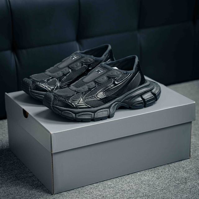 Balenciaga 3Xl Slip On 官方同步 巴黎世家 圆领 十代潮流跑鞋 货号：798529 W3Xso 1000 尺码：35 36 37 38 3