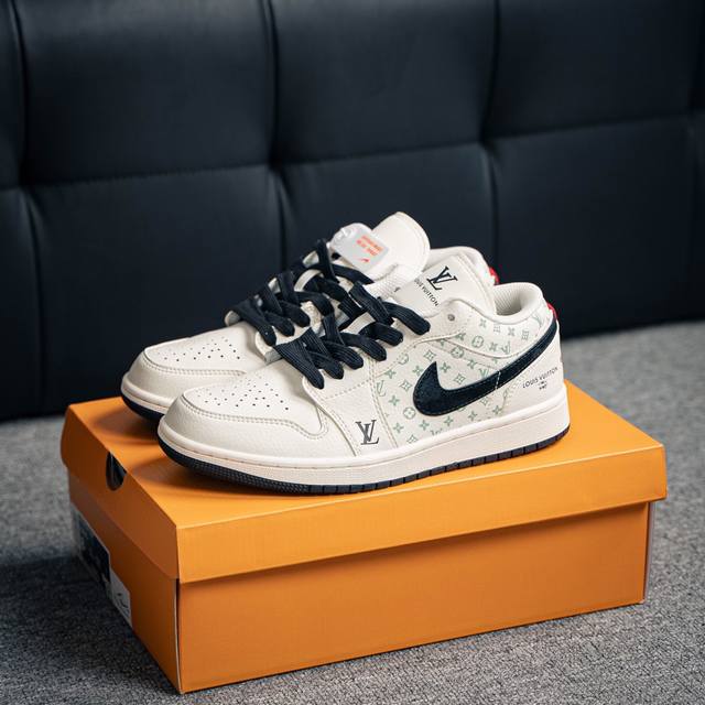 Air Jordan 1 Low 乔丹篮球鞋男女潮流板鞋 货号：Wg8850 009 尺码：36 36.5 37.5 38 38.5 39 40 40.5 41