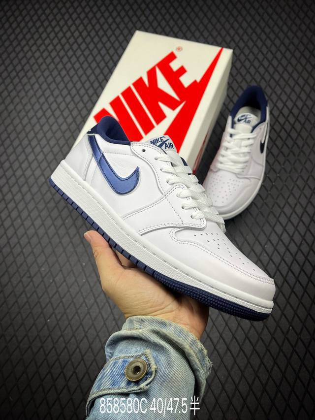 Air Jordan 1 Low 85 Metallic Blue Aj1 乔1金属白蓝 Fb9933-141 #整双鞋采用通体白色为主调，辅以金属蓝色swoo