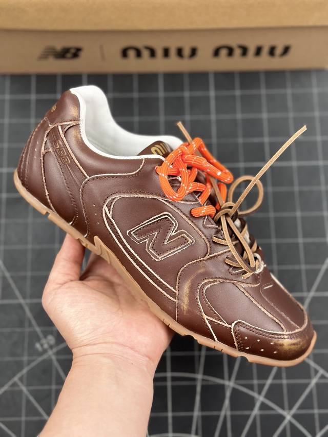 核心私 意大利奢侈品牌 缪缪miu Miu X Nb新百伦new Balance 530 Sl Leather Sneakers系列低帮经典复古休闲运动慢跑鞋“