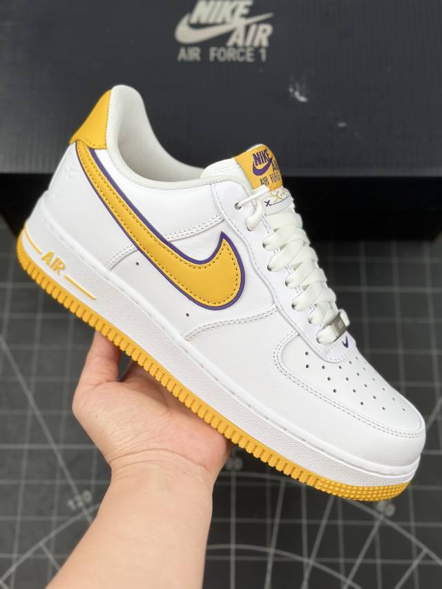 核心私 科比kobe Bryant X Nike Air Force 1'07 Low White Varsity Maize 空军一号系列经典低帮百搭休闲运动