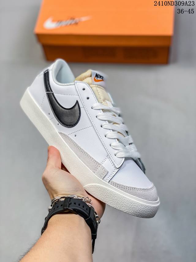 真标NK Blazer Low‘77 Jumbo 经典百搭低帮开拓者休闲运动板鞋 真硫化铝楦制作 原厂布料拼接 独家裁片完美鞋型 台湾进口软感荔枝头层皮 原盒真