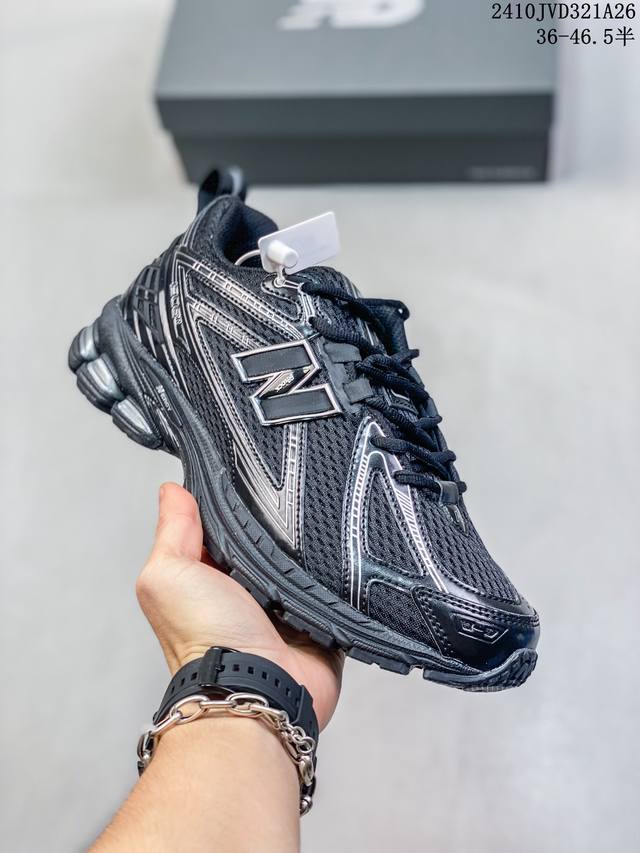 公司级 带半码 New Balance 6系列复古老爹风休闲运动慢跑鞋 M 6 采用轻质牛剖革拼接透气网眼衬垫织物鞋面材质 T-Beam大底提供足步弓支撑，保持