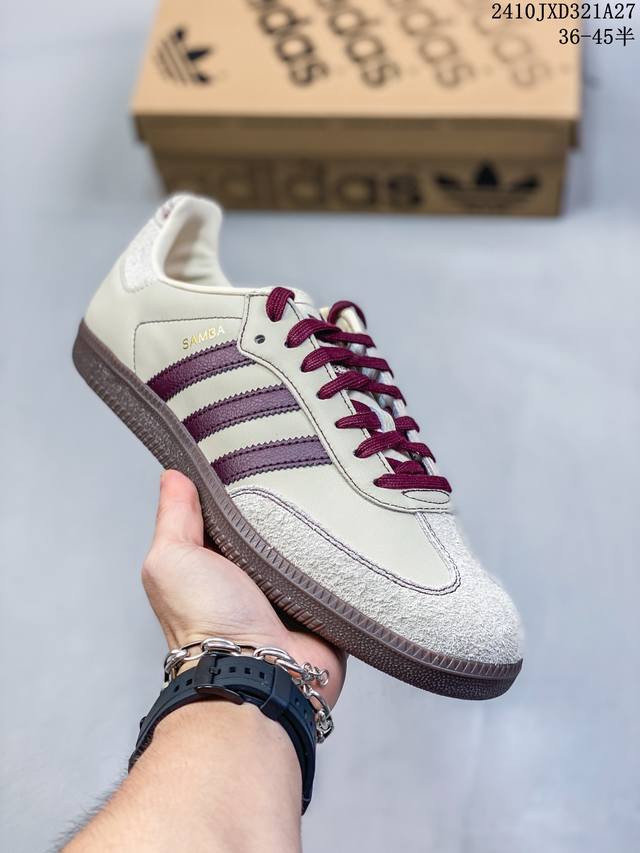 阿迪达斯 德训鞋 ADIDAS ORIGINALS SAMBA OG SHOES 经典运动鞋小白鞋 T头鞋 男女板鞋 彰显休闲摩登风情的时尚经典鞋。它诞生于50