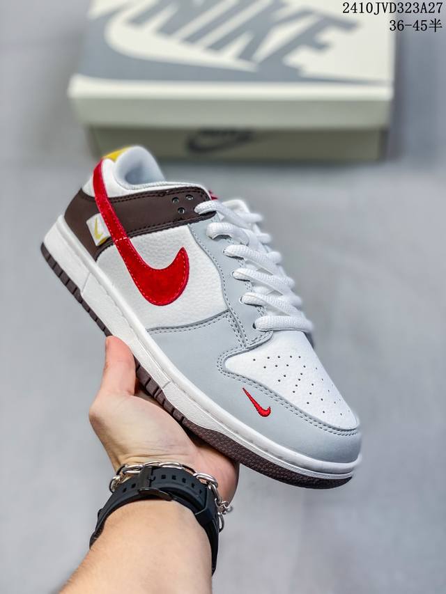 Nike SB Dunk Low“黑色反转满天星” 周年高端定制 低帮休闲板鞋 定制鞋盒 大厂纯原品质出货 超高清洁度 皮料切割干净无任何毛边 细节完美 货号：