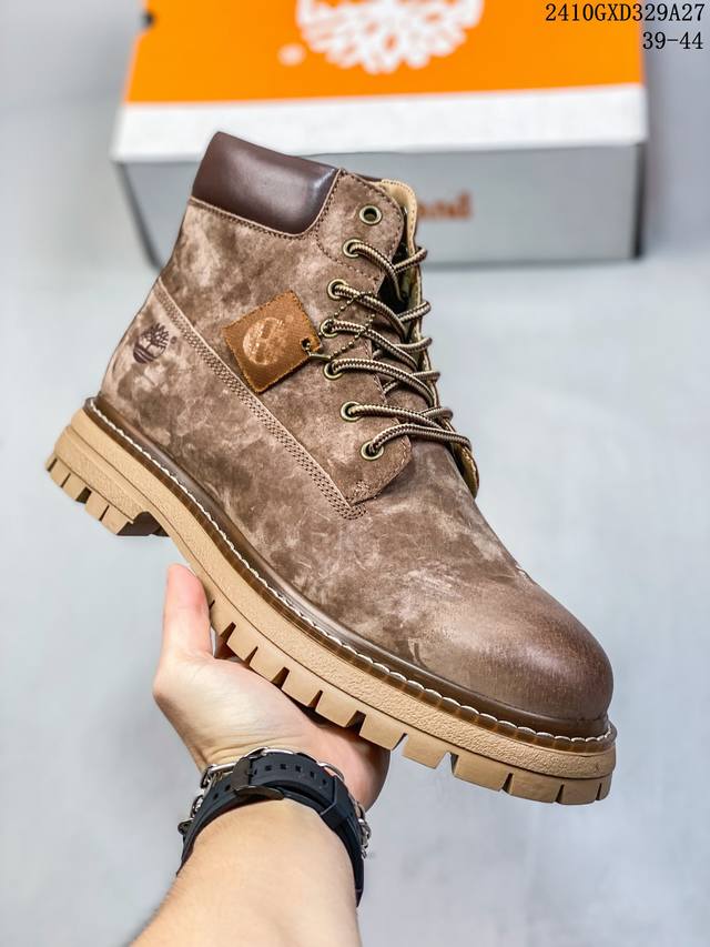 Timberland添柏岚 天伯伦经典户外休闲大黄靴系列 广东大厂品质 原盒原包装 面料采用意大利顶级磨砂细纹牛皮 搭配防臭防腐真皮乳胶鞋垫 给您完美的穿着体验