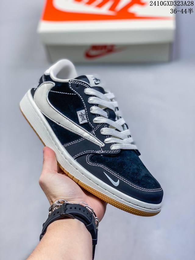 海外爆款限量发售！公司级 Nike SB Dunk Low“斯图西联名 绑带米白黑勾” 周年高端定制 低帮休闲板鞋 定制鞋盒 大厂纯原品质出货 超高清洁度 皮料