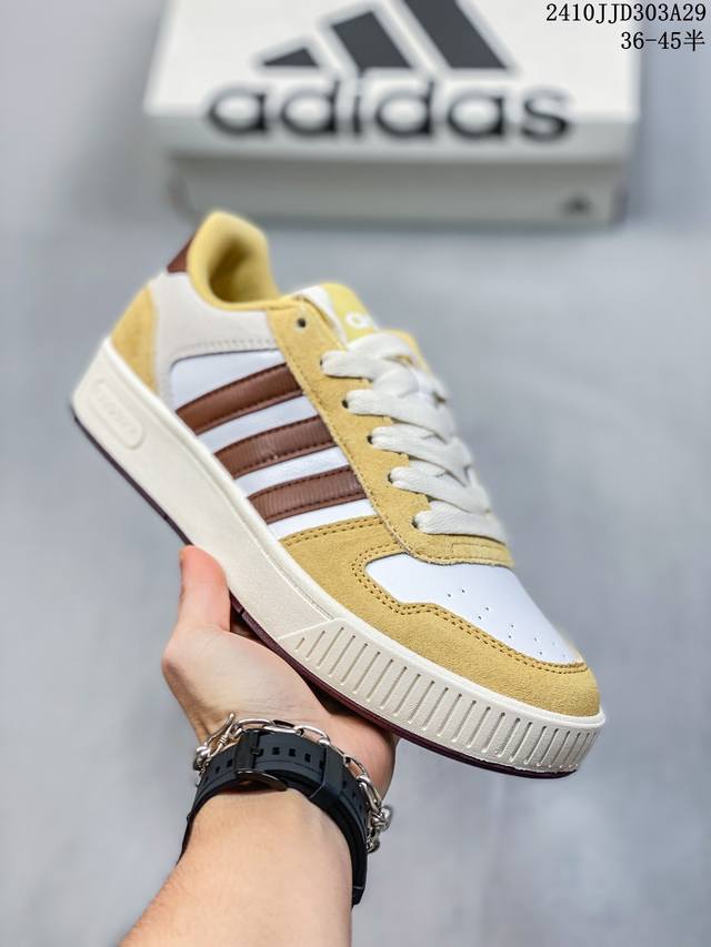 阿迪达斯Adidas Originals 学院系列 面包风经典复古低帮百搭休闲运动板鞋 货号:JR7890 尺码:如图 编码：10JJD303A30