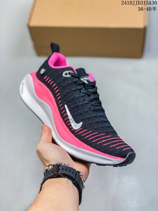 公司级NIKE Zoom React Infinity Run Fk 4 马拉松机能风格运动鞋 实拍首发 #鞋款搭载柔软泡绵，在运动中为你塑就缓震脚感。设计灵感