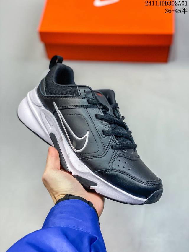 真标带半码耐克Nike Air Monarch M2K 经典复古老爹鞋 夸张流线极符 风靡老爹元素 外形延续当下潮流得未来感老爹鞋 设计干净！ 货号：41544