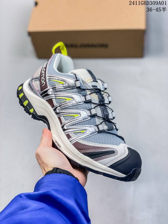 Salomon XA PRO 3D ADV 萨洛蒙户外越野跑鞋 鞋面采用SENSIFIT贴合技术 全方位贴合包裹脚型 鞋跟部鞋底牵引设计 提供强大的抓地性能 更