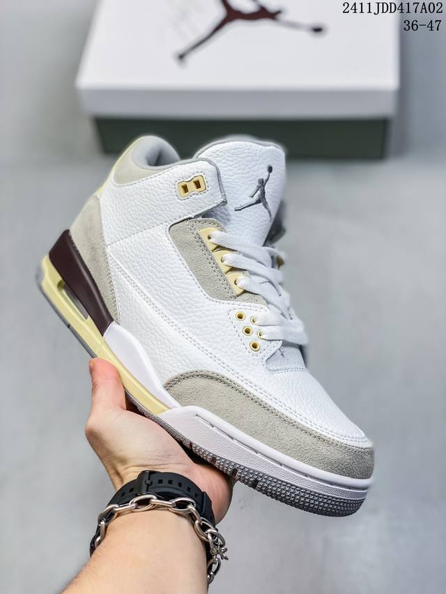 公司级Air Jordan 3 Retro 复刻白水泥 AJ3 乔丹3代 aj3 乔3 经典复刻白水泥 乔丹篮球鞋系列 鞋身以白色为主调，采用优质皮革材质搭配鞋