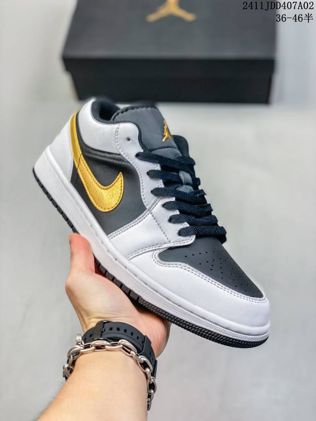 Jordan Air Jordan 1 Low百搭舒适防滑耐磨aj1低帮篮球鞋 湖人海军蓝 鸳鸯 货号 : HM3711-144 尺码 : 36-46 带半码